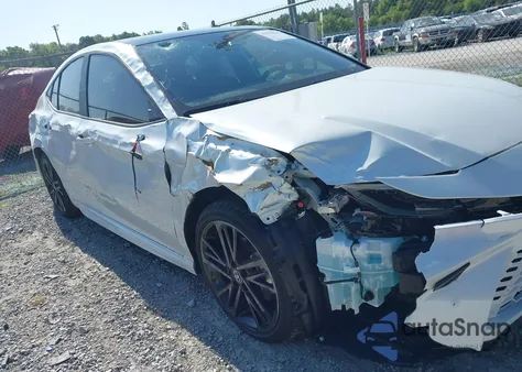 2025 Toyota Camry Xse z USA, uszkodzony, nr VIN 4T1DAACK8SU092838